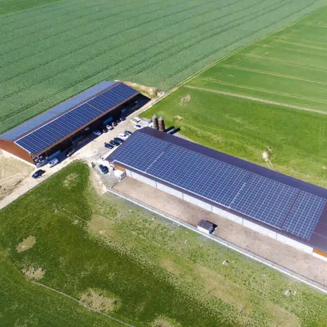 Installation Solarify sur le toit de la ferme Moser &agrave; Bonfol